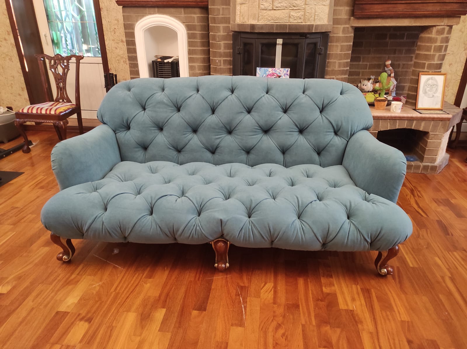 Обивка дивана. Тушинская